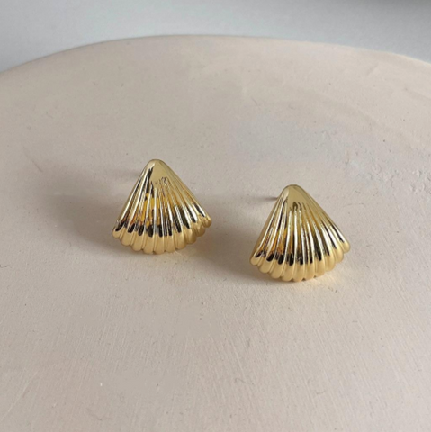 Gold Seashell Stud Earrings from Last True Angel