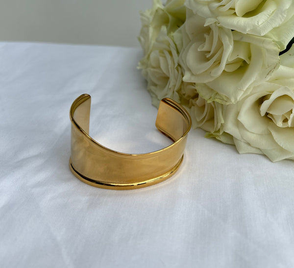 Gold Wave Cuff by Misgraceful