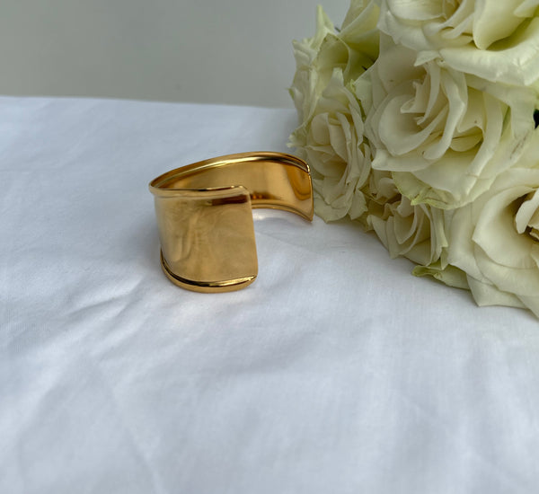 Gold Wave Cuff by Misgraceful
