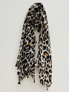 SECOND - Beige and Stone Leopard Print Scarf (pull in fabric)