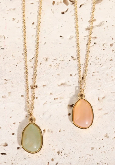 Quartz Pendant Necklace (Rose Pink or Aventurine Green) from MisGraceful 