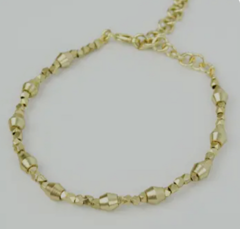 SAMPLE - Gold Hexagon Bead Bracelet (My Doris)