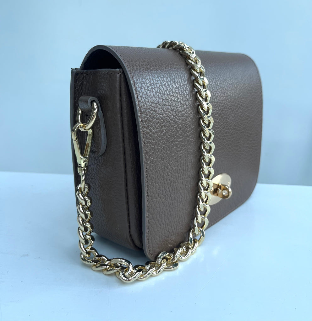 Short chain bag online
