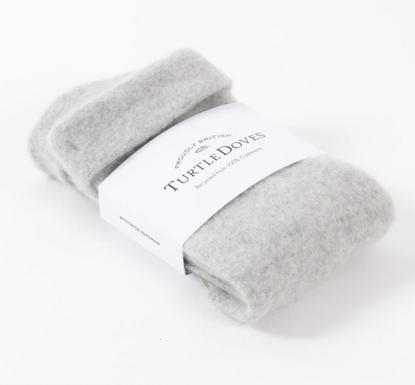 Turtle Doves Recycled Cashmere Wristwarmers - Pale Grey