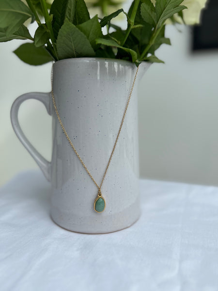  Quartz Pendant Necklace (Aventurine Green) from MisGraceful 