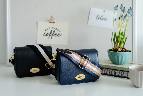 Black and navy blue Leather Crossbody Lock Bag woth monocrome and rose gold straps