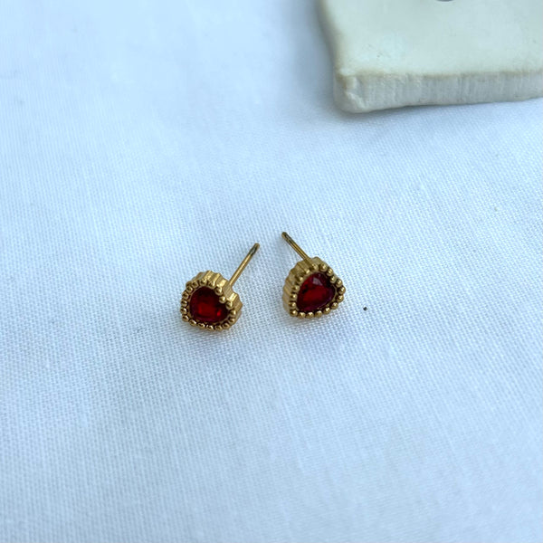 Red Heart Stud Earring (18ct gold plate)