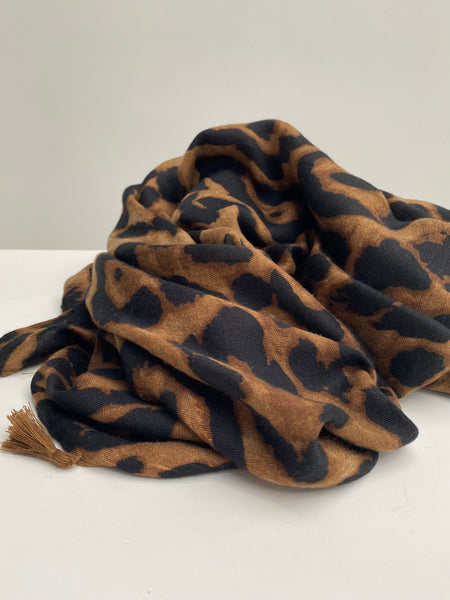 Classic Camel Leopard Print Scarf