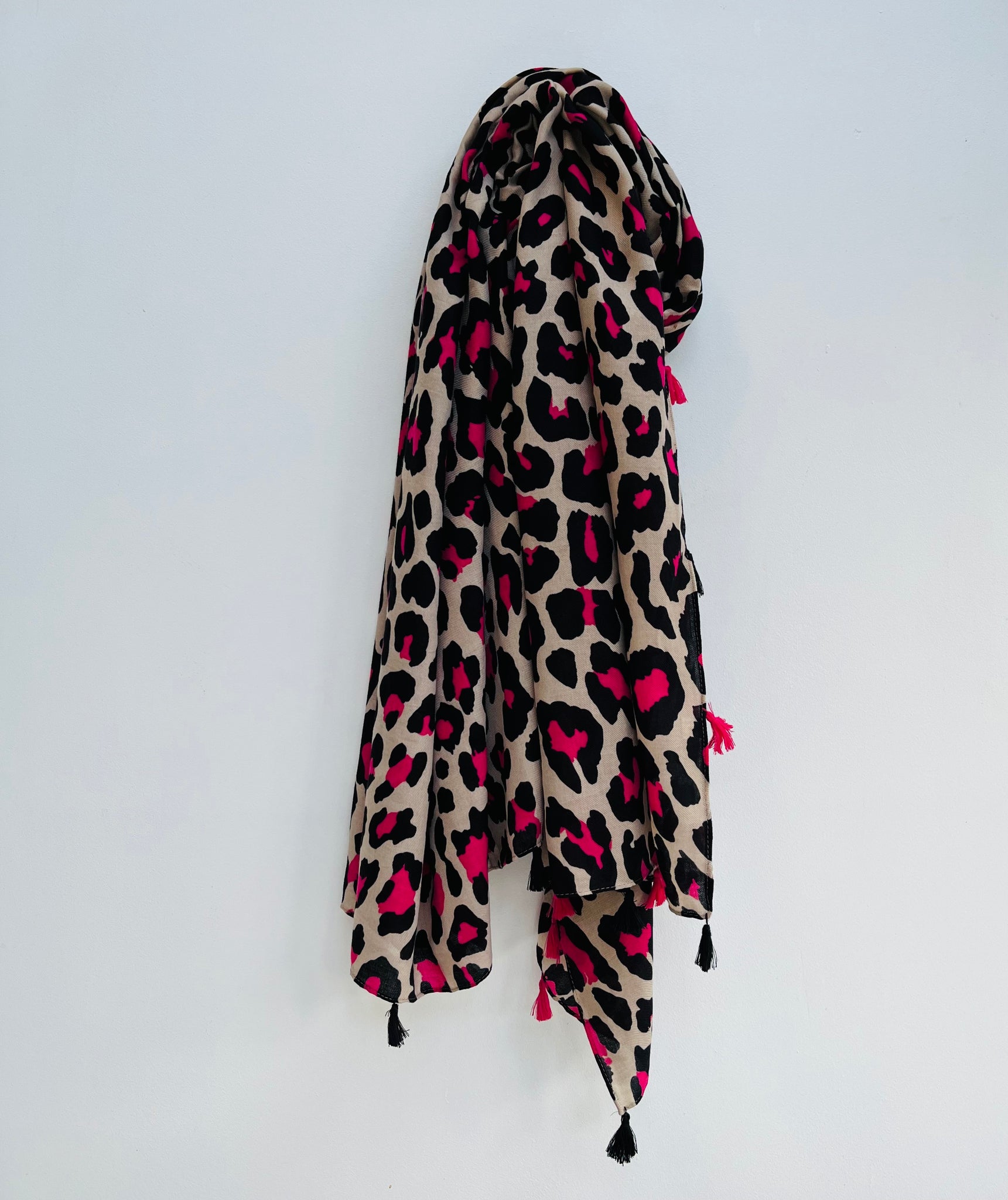 Fuchsia Pink and Black Leopard Print Scarf